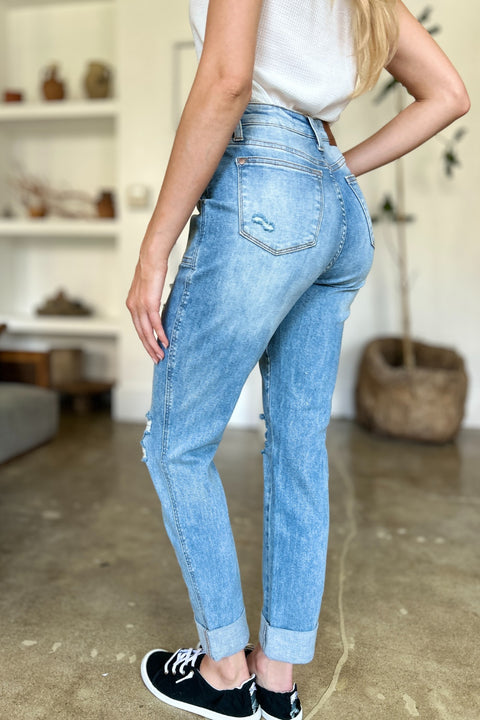 Judy Blue | Distressed Straight Jeans | Rubies + Lace